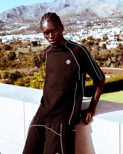T-SHIRTS - VICINITY