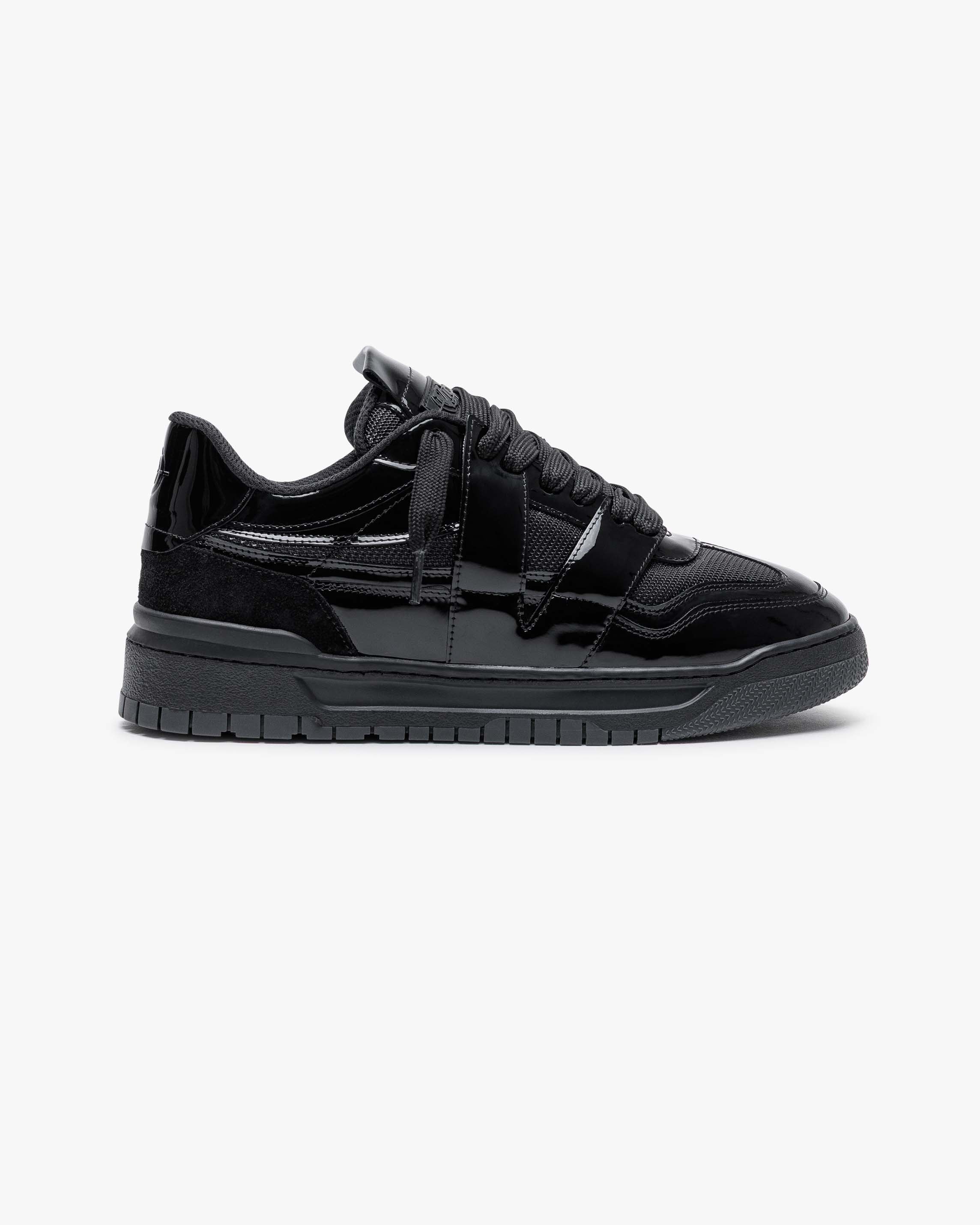 VICINITY Vortex Leather Low Top Sneakers in Black Vicinity Unisex Vortex Leather & Suede White / Grey Black  main image 3
