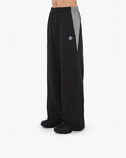 TRACK PANTS V2 BLACK - VICINITY