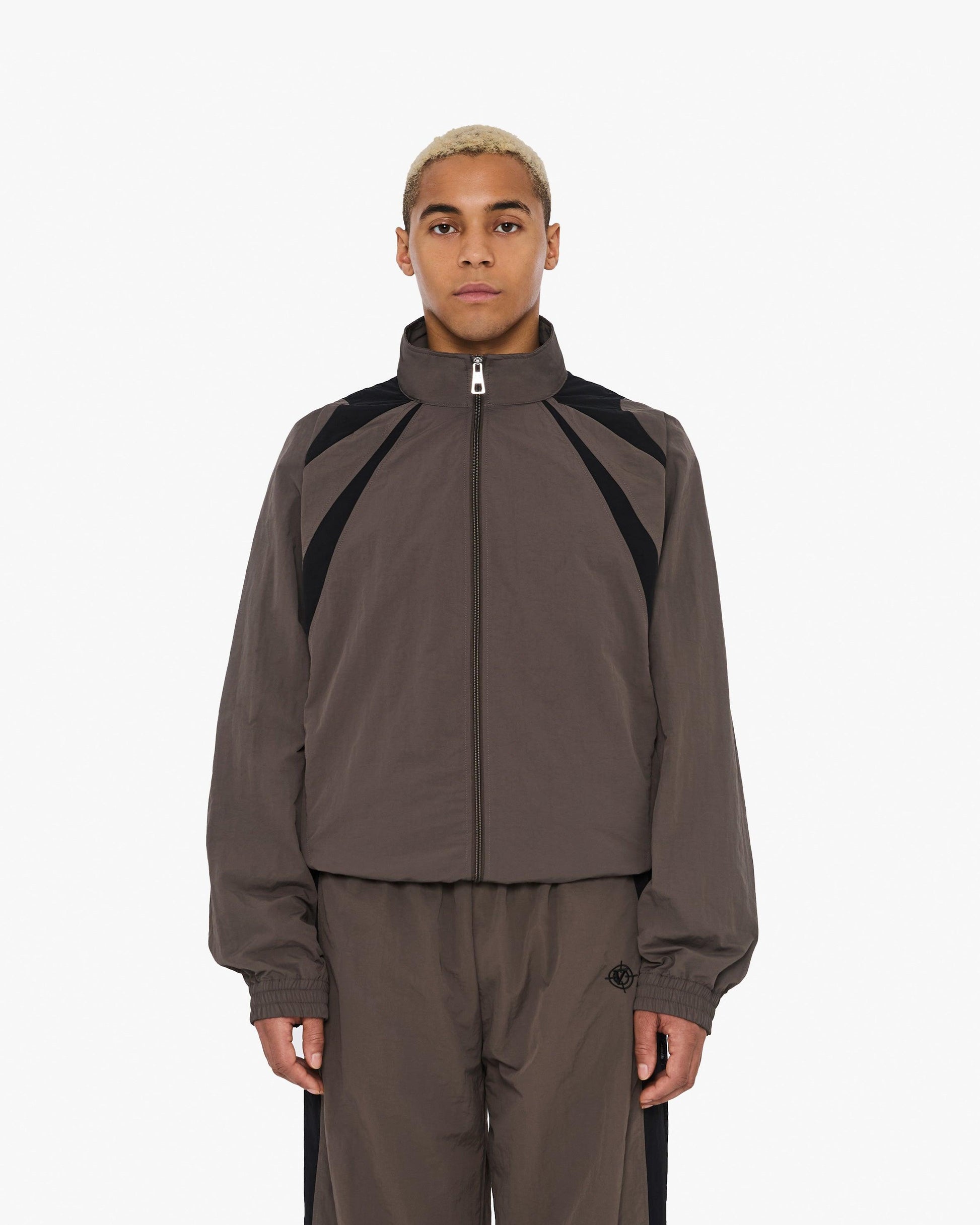TRACK JACKET V3 MOCHA BLACK - VICINITY