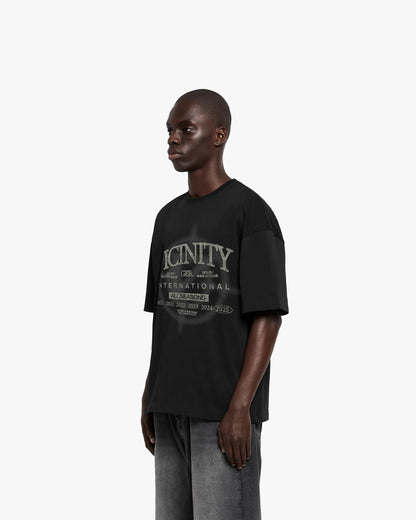 ALL SEASONS TEE BLACK