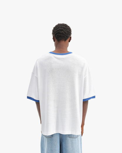 SIGNATURE TEE WHITE/BLUE