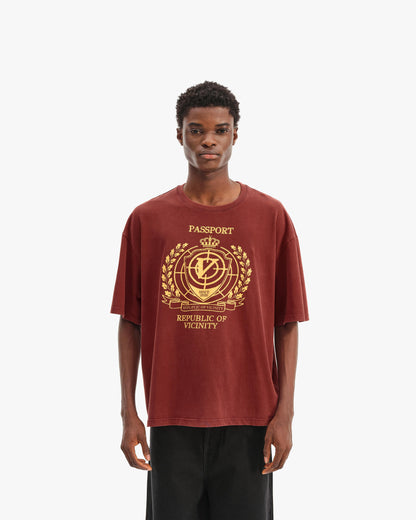 PASSPORT TEE WASHED RED