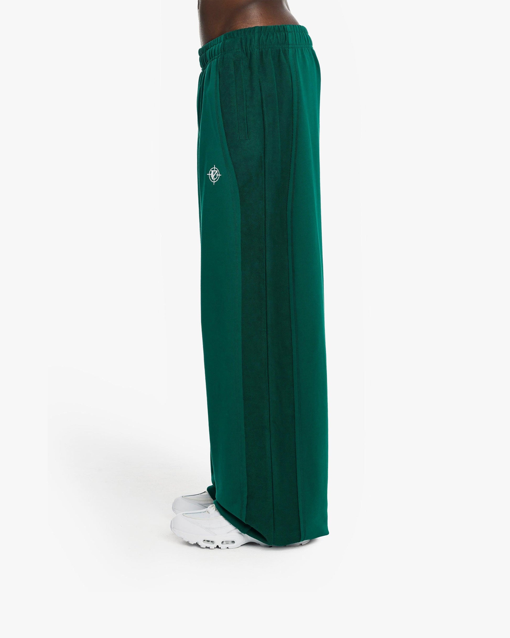 INSIDE OUT JOGGER FORREST GREEN - VICINITY