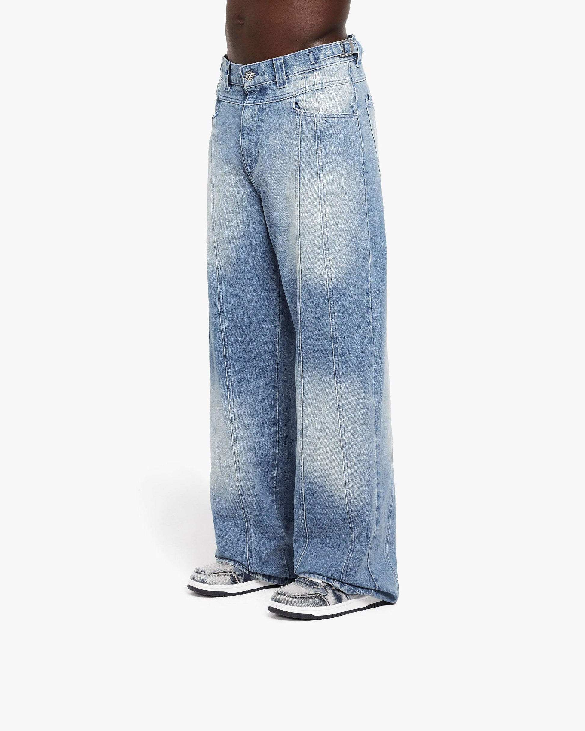 V-LOGO LIGHT BLUE DENIM - VICINITY