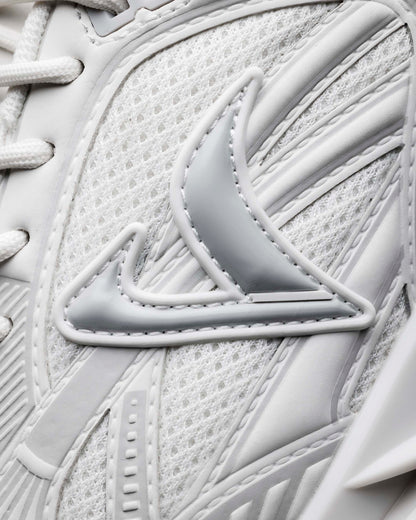 VENOM "STONE WHITE"