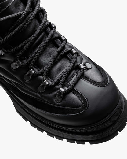 VENTURE HI "TRIPLE BLACK"