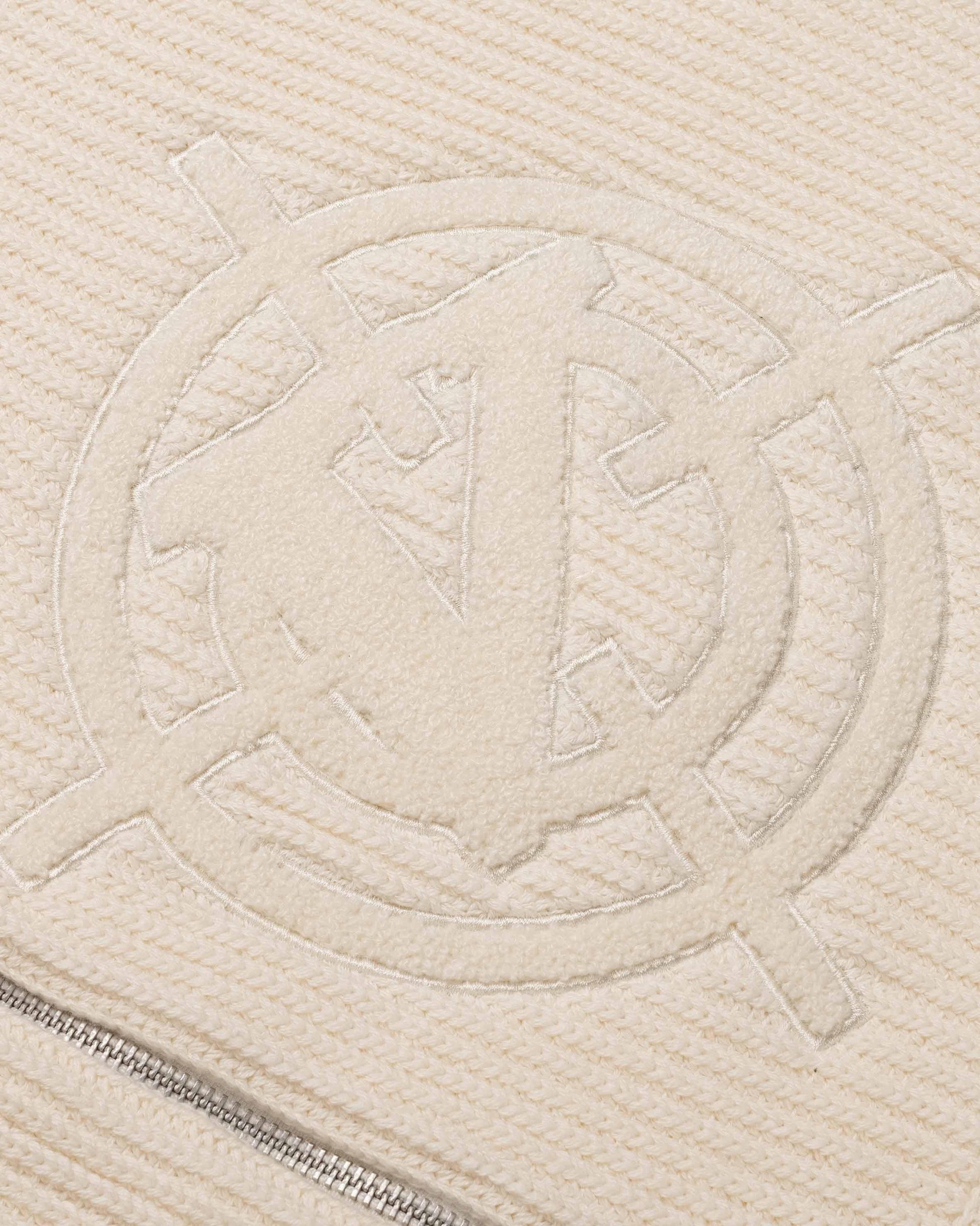 V-LOGO KNIT ZIP HOODIE BEIGE - VICINITY