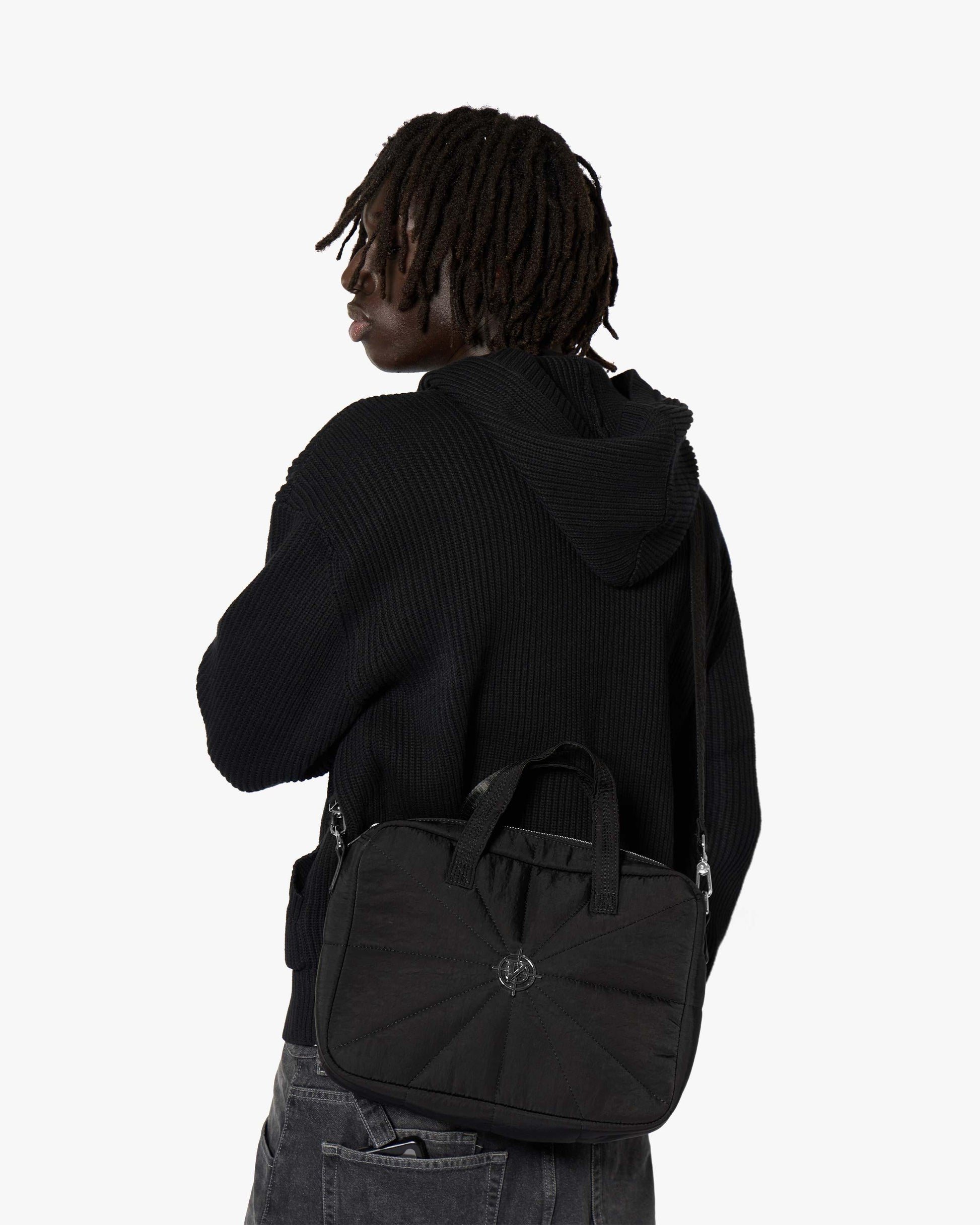 X HANDBAG BLACK - VICINITY