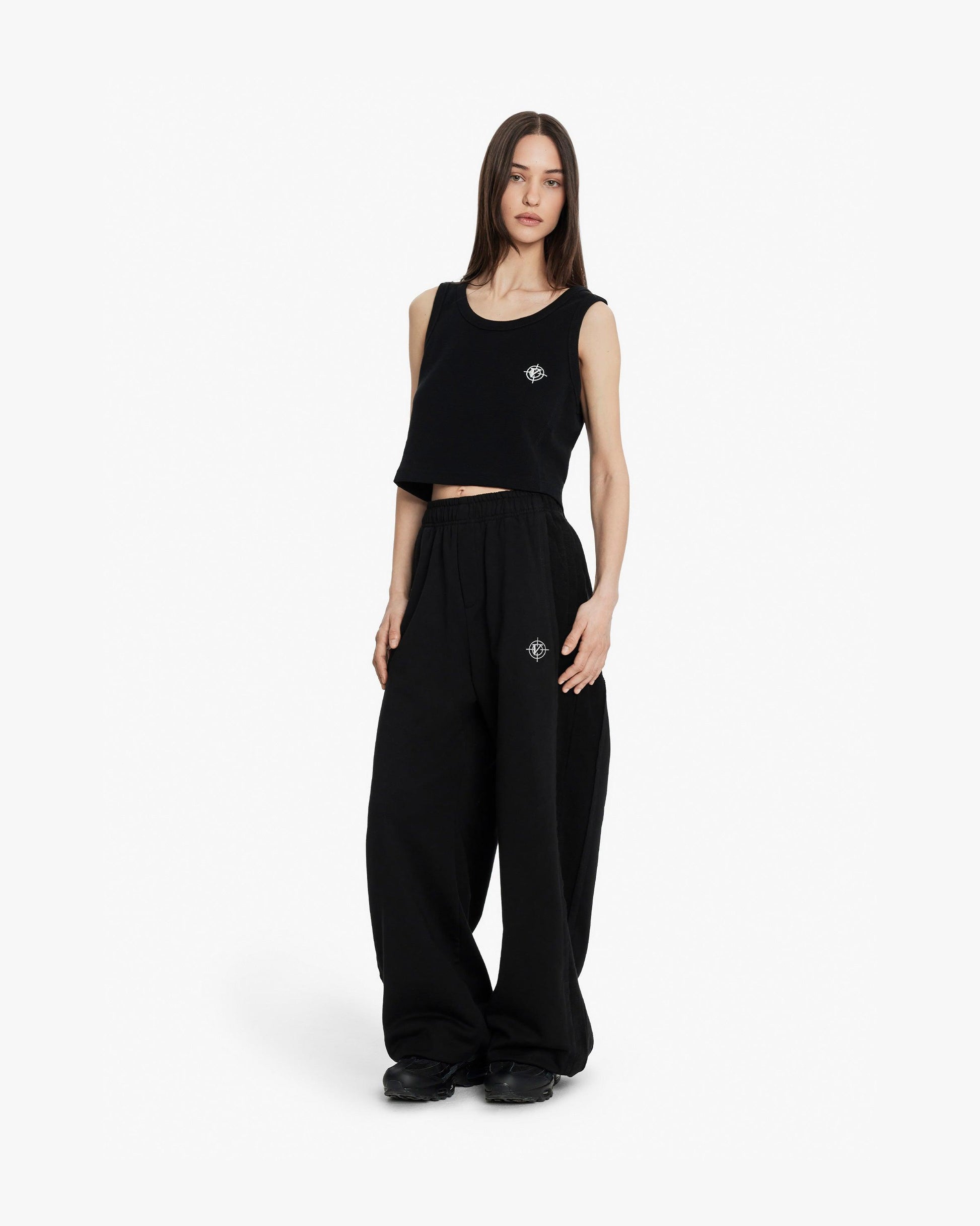 CROP TANKTOP DOUBLE PACK (BLACK & WHITE) - VICINITY