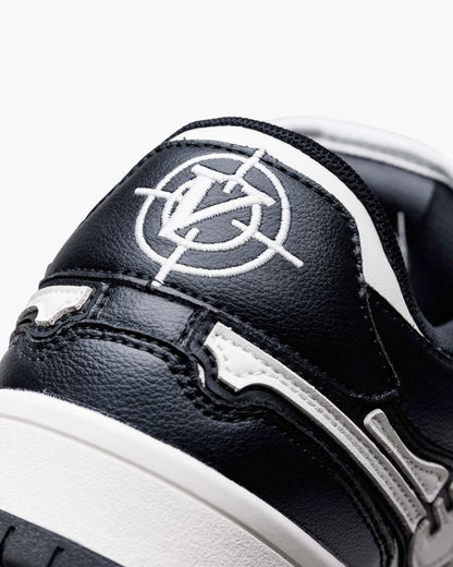 AKIMBO LOWS "BLACK & WHITE"