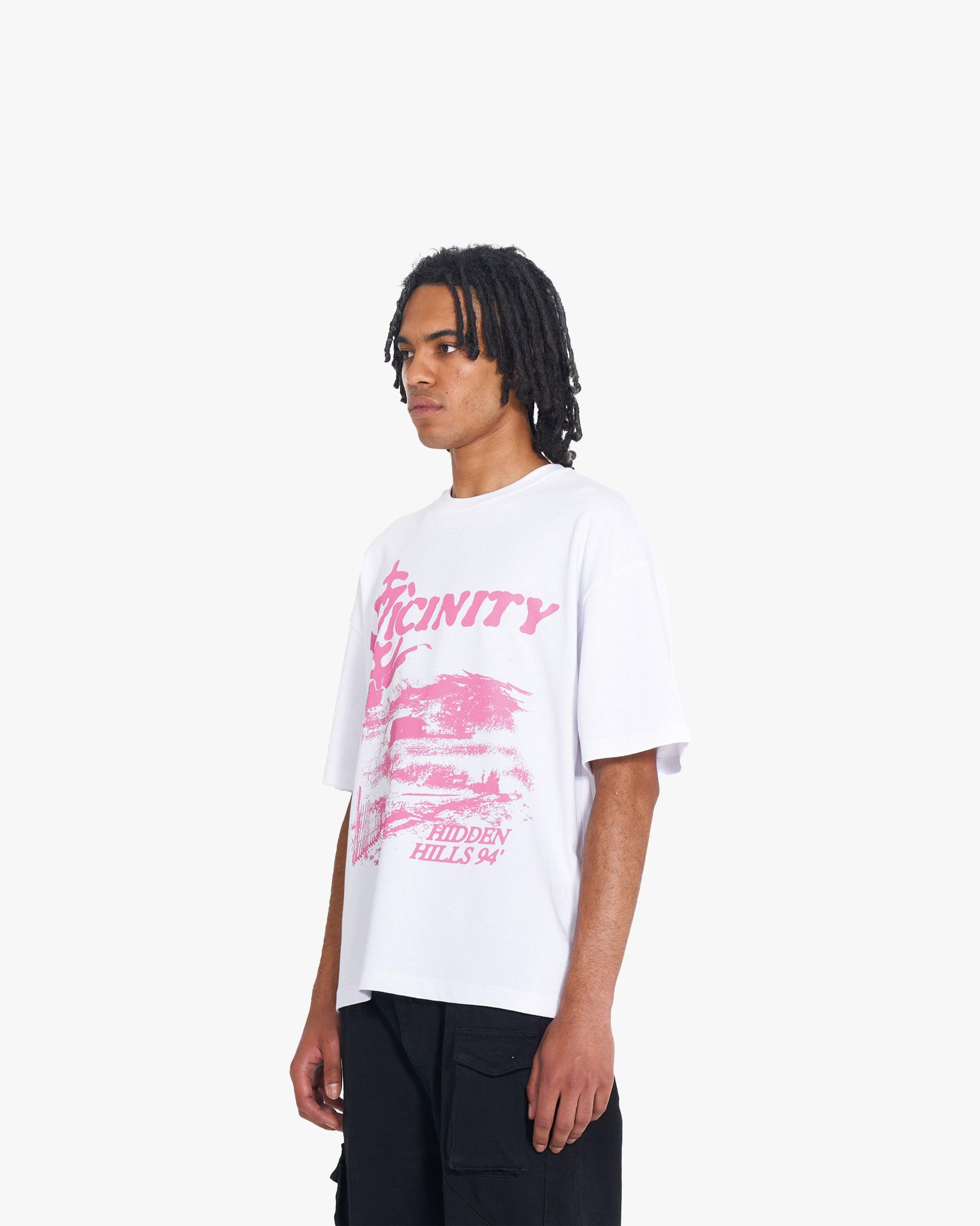 94 TEE PINK/WHITE - VICINITY