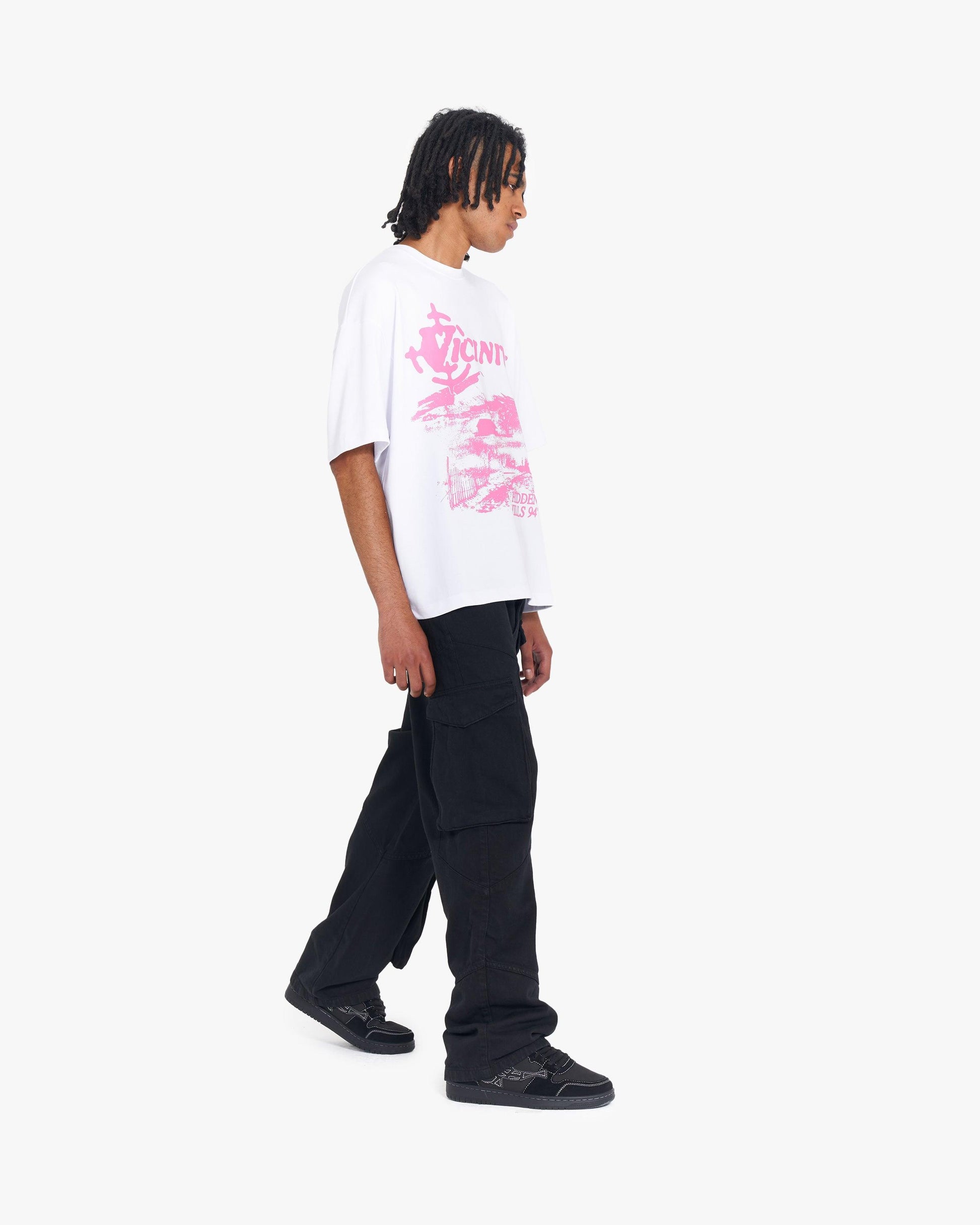 94 TEE PINK/WHITE - VICINITY