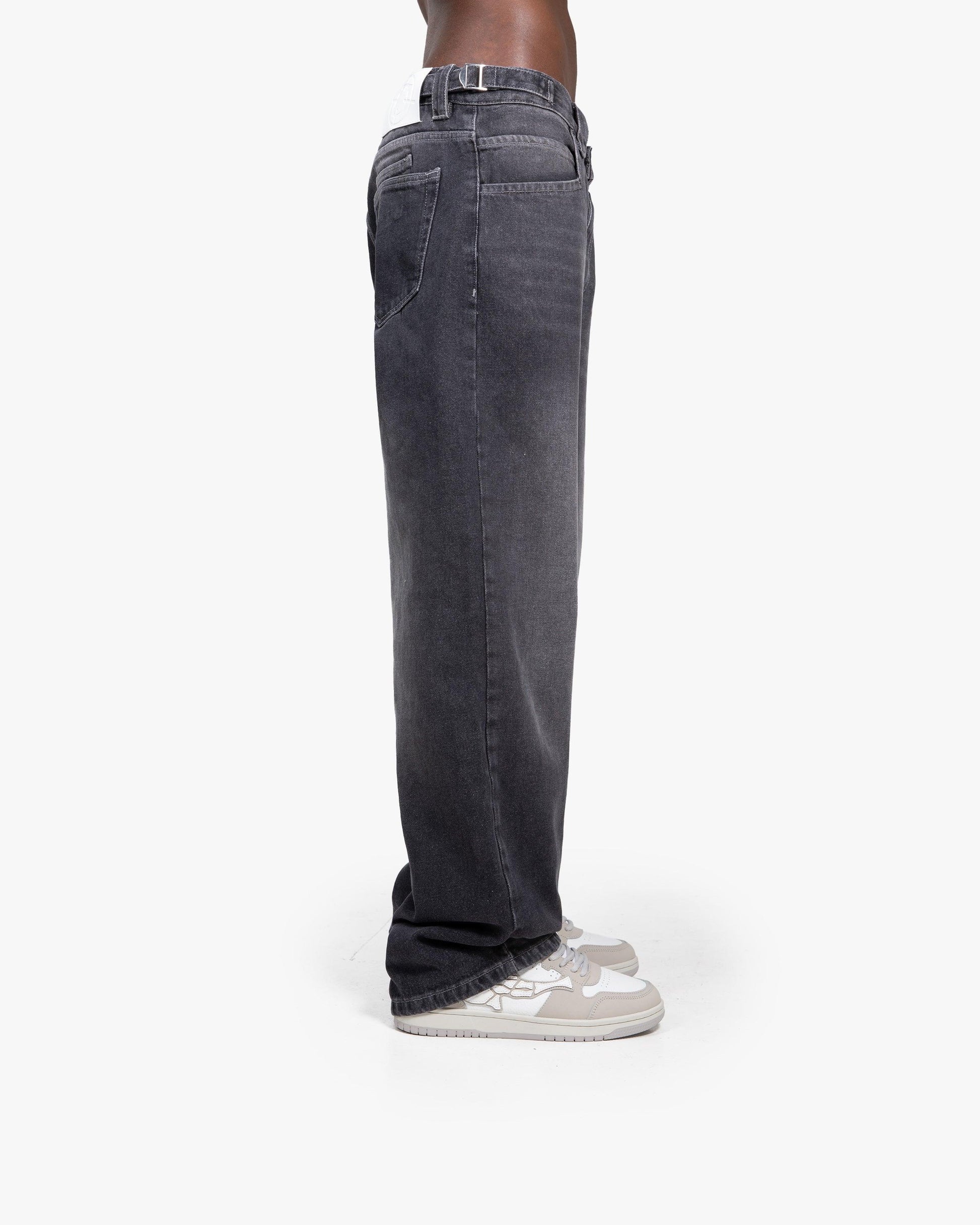 STONE WASHED DENIM - VICINITY