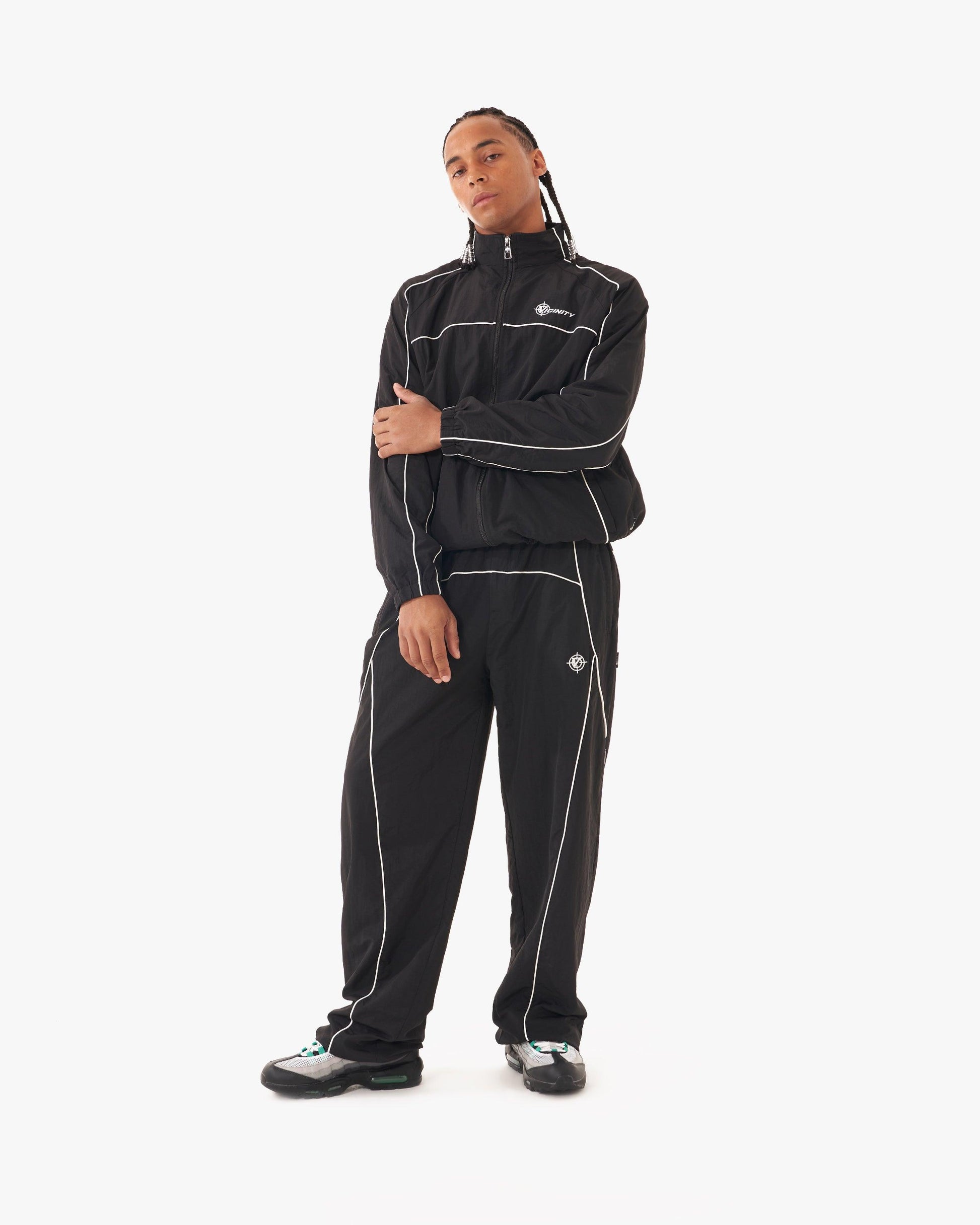 TRACK PANTS BLACK - VICINITY