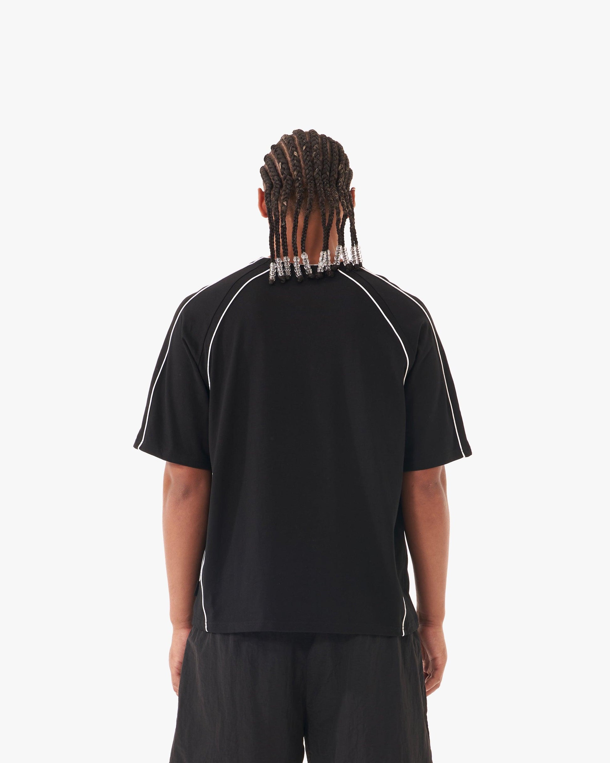 TRACK TEE BLACK - VICINITY